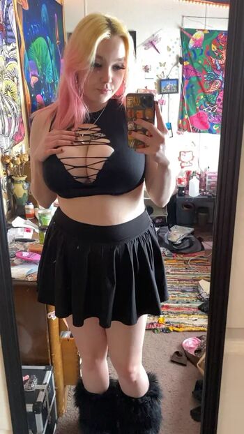 Abbiemorelloo leaked private photo uncensored HD quality