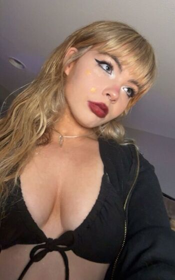 Aiiygatorz page leaked private photo uncensored HD quality