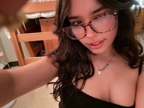 Alee babe leaked private photo uncensored HD quality