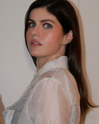 Alexandra daddario  page leaked private photo uncensored HD quality