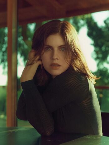 Alexandra daddario  page leaked private photo uncensored HD quality