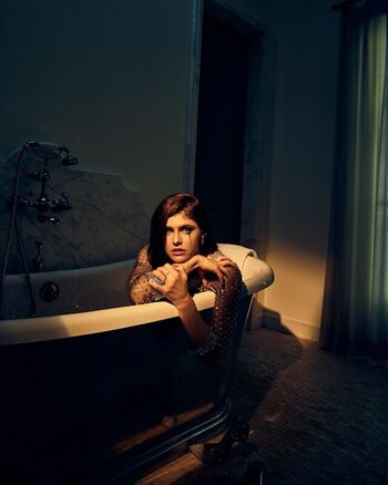 Alexandra daddario  page leaked private photo uncensored HD quality