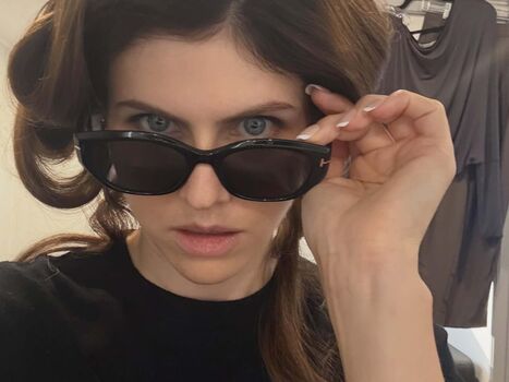 Alexandra daddario leaked private photo uncensored HD quality