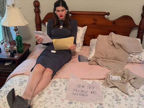 Alexandra daddario leaked private photo uncensored HD quality
