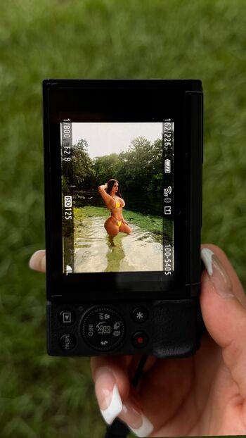 Allure by ana  page leaked private photo uncensored HD quality