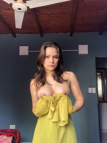 Almagustina leaked private photo uncensored HD quality