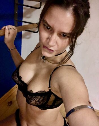Almagustina leaked private photo uncensored HD quality