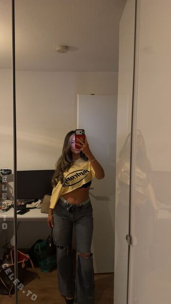 Almira azemi leaked private photo uncensored HD quality