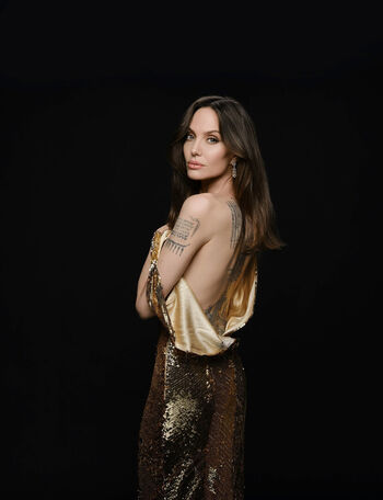 Angelina jolie page leaked private photo uncensored HD quality