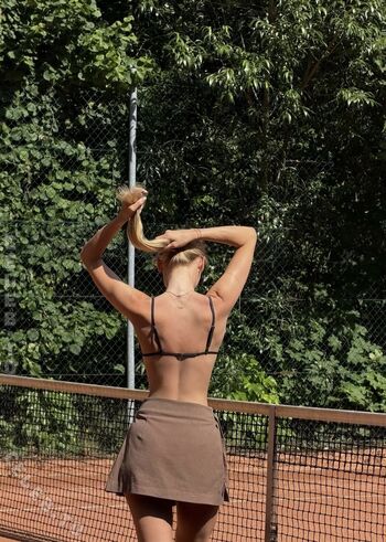 Annaauroraegger page leaked private photo uncensored HD quality