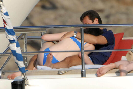 Anne hathaway page leaked private photo uncensored HD quality