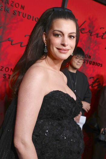 Anne hathaway leaked private photo uncensored HD quality