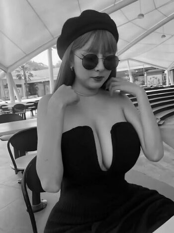 Anny kreslinee leaked private photo uncensored HD quality