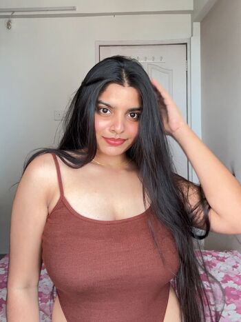Anushka deokate page leaked private photo uncensored HD quality