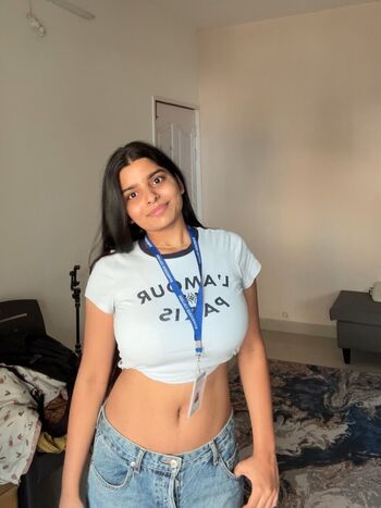 Anushka deokate page leaked private photo uncensored HD quality
