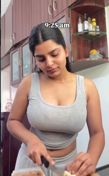 Anushka deokate leaked private photo uncensored HD quality