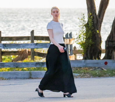 Anya taylor joy leaked private photo uncensored HD quality