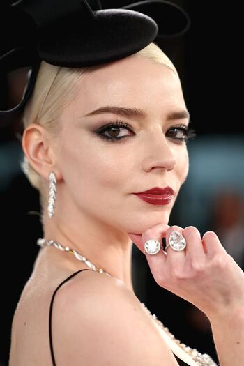 Anya taylor joy  page leaked private photo uncensored HD quality