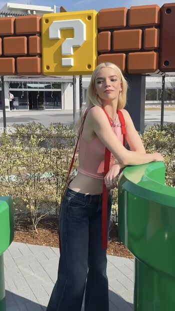 Anya taylor joy  page leaked private photo uncensored HD quality