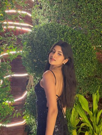 Aradhya leaked private photo uncensored HD quality