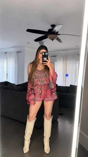 Ariel winter leaked private photo uncensored HD quality