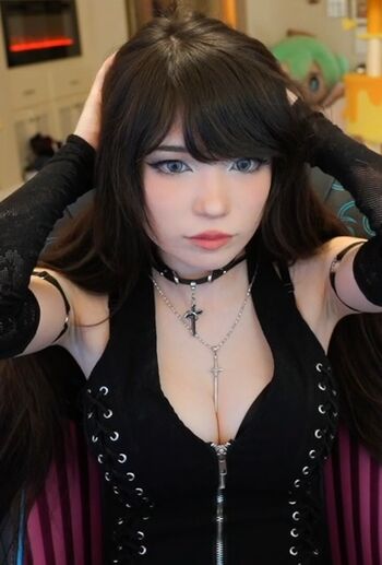 Armpit fetish leaked private photo uncensored HD quality