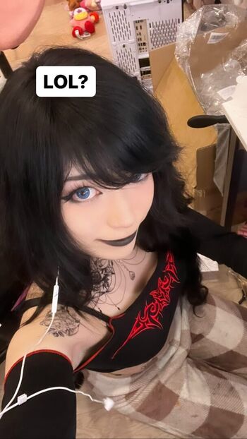 Armpit fetish leaked private photo uncensored HD quality