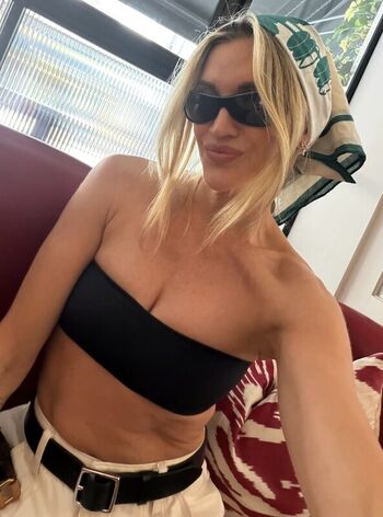Ashley roberts page leaked private photo uncensored HD quality