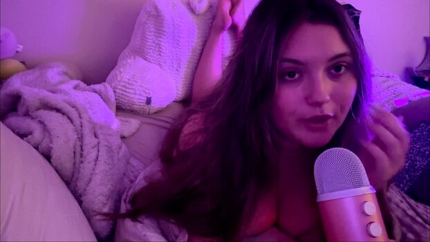 Asmr in the pose leaked private photo uncensored HD quality