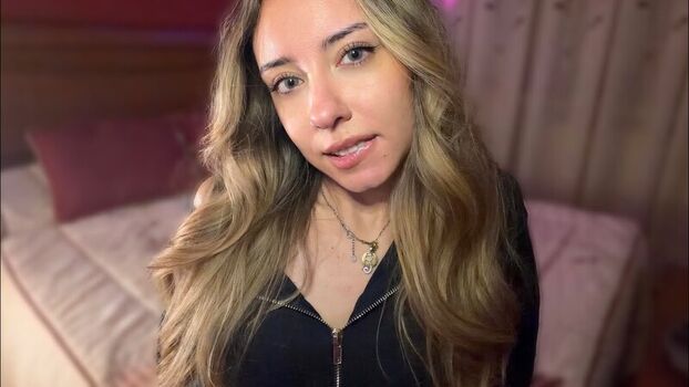 Asmrythm leaked private photo uncensored HD quality