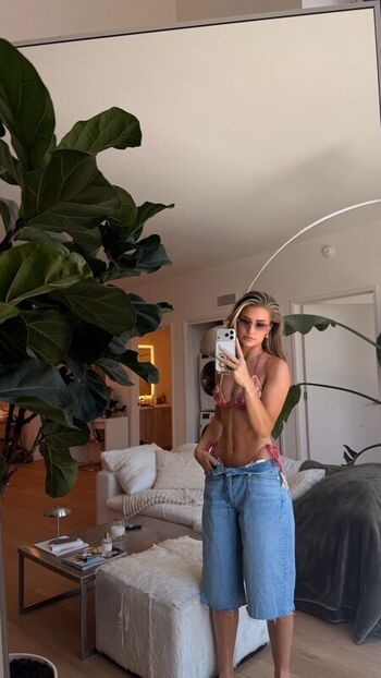 Astabush page leaked private photo uncensored HD quality