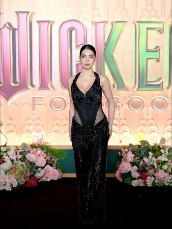 Auli  i cravalho leaked private photo uncensored HD quality