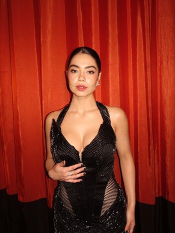 Auli  i cravalho leaked private photo uncensored HD quality