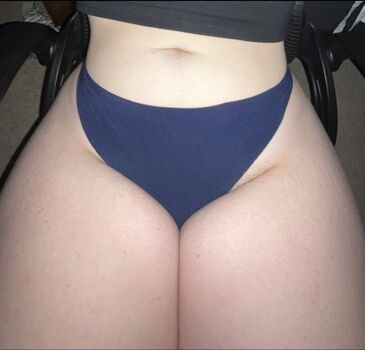 Averageallison leaked private photo uncensored HD quality