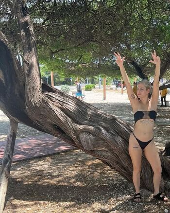 Avery petite leaked private photo uncensored HD quality