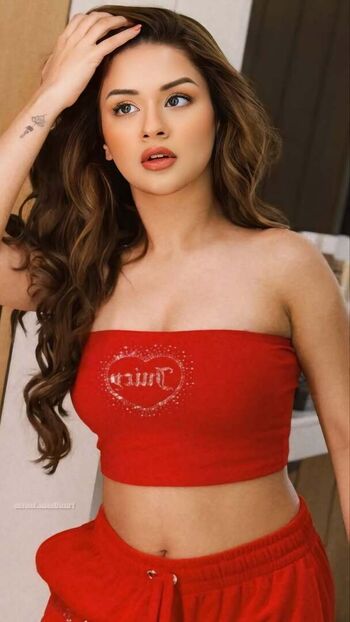 Avneet kaur page leaked private photo uncensored HD quality