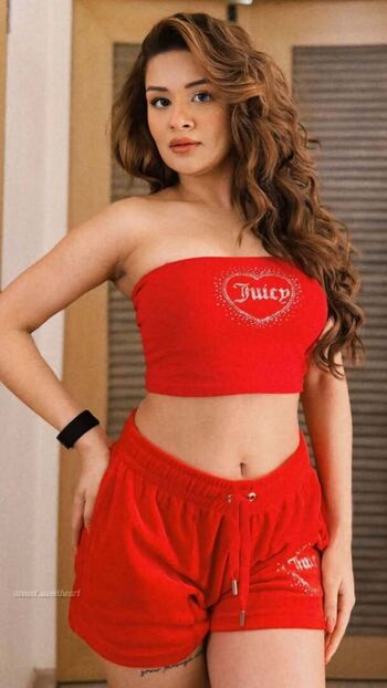 Avneet kaur page leaked private photo uncensored HD quality
