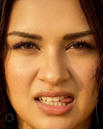 Avneet kaur page leaked private photo uncensored HD quality