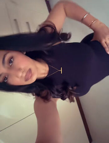 Avneet kaur page leaked private photo uncensored HD quality