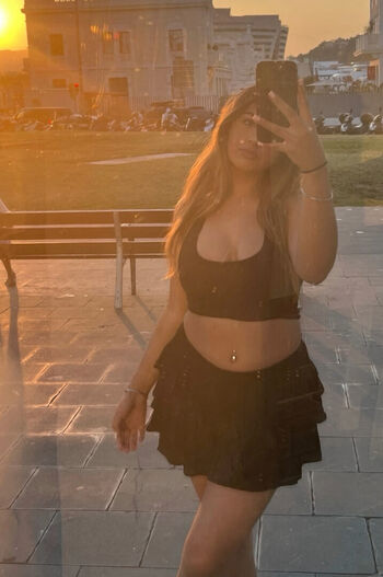 Avneet kaur page leaked private photo uncensored HD quality