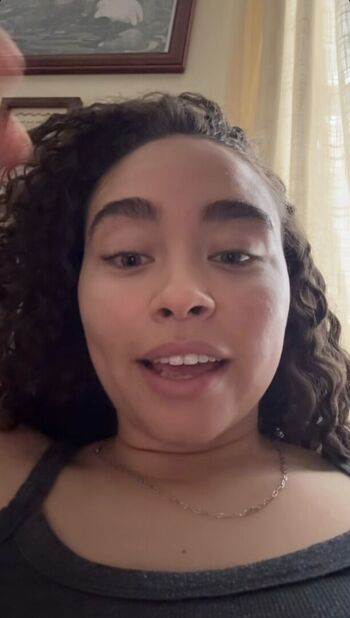 Bailey bass leaked private photo uncensored HD quality