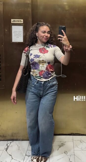 Bailey bass leaked private photo uncensored HD quality