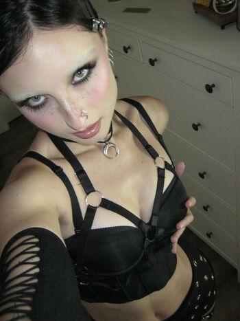 Beebee asmr page leaked private photo uncensored HD quality