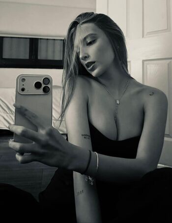 Belen carunchio leaked private photo uncensored HD quality