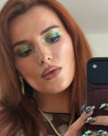 Bella thorne  page leaked private photo uncensored HD quality