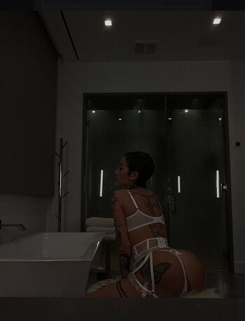 Bhad bhabie  page leaked private photo uncensored HD quality