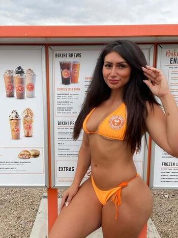 Bikini barista leaked private photo uncensored HD quality