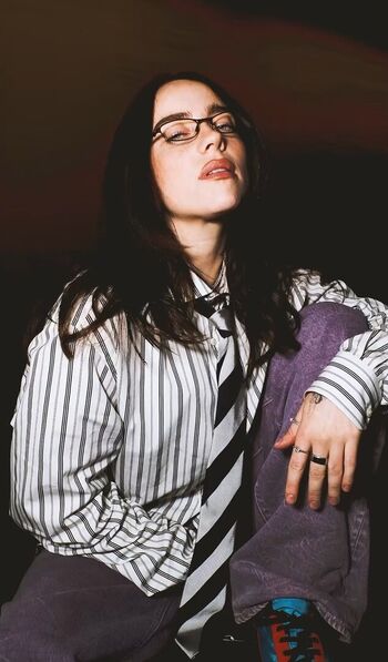 Billie eilish  page leaked private photo uncensored HD quality