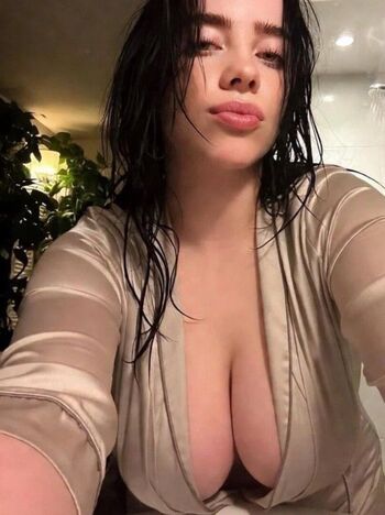 Billie eilish fake page leaked private photo uncensored HD quality