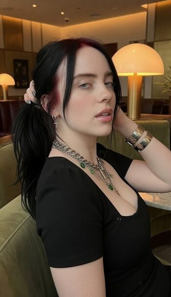 Billie eilish fake page leaked private photo uncensored HD quality